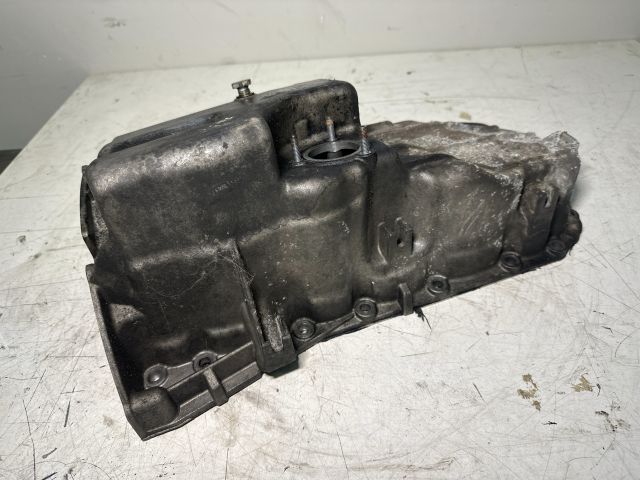 bontott BMW 3 E90 Olajteknő