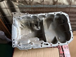 bontott BMW 3 E90 Olajteknő