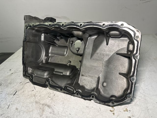 bontott BMW 3 E90 Olajteknő