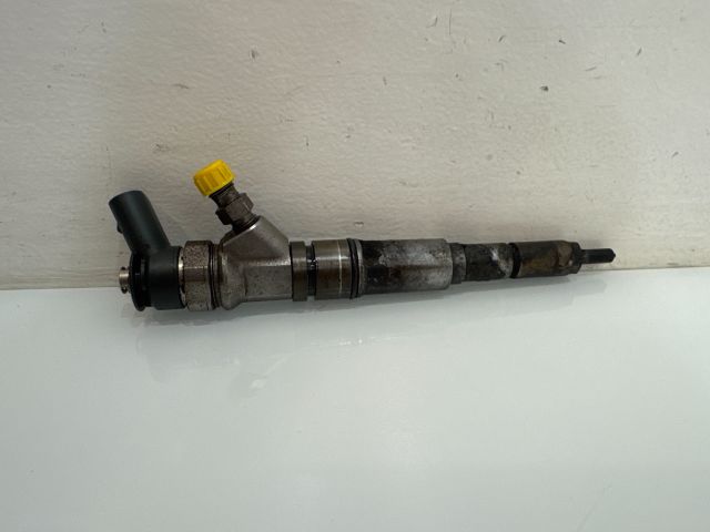 bontott BMW 3 E90 Porlasztó (1 db)