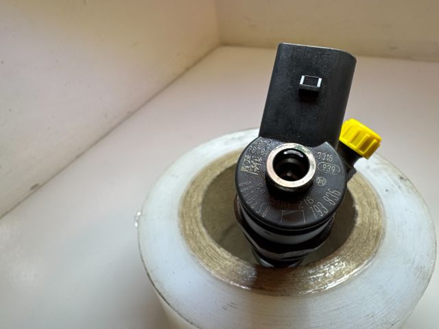 bontott BMW 3 E90 Porlasztó (1 db)