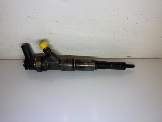 bontott BMW 3 E90 Porlasztó (1 db)