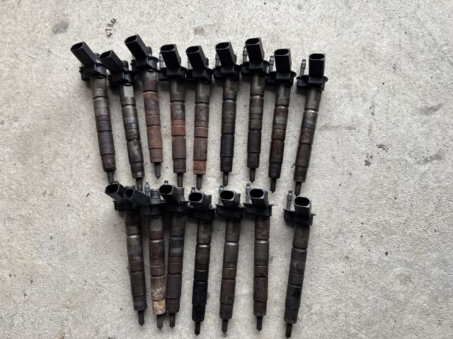 bontott BMW 3 E90 Porlasztó (1 db)