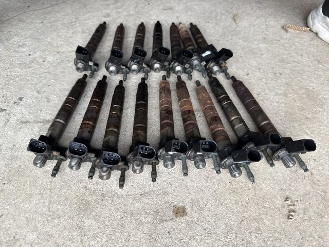 bontott BMW 3 E90 Porlasztó (1 db)