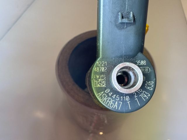 bontott BMW 3 E90 Porlasztó (1 db)