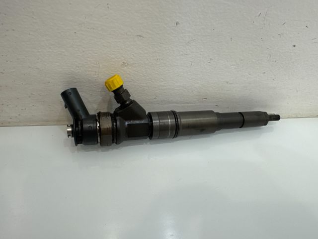 bontott BMW 3 E90 Porlasztó (1 db)