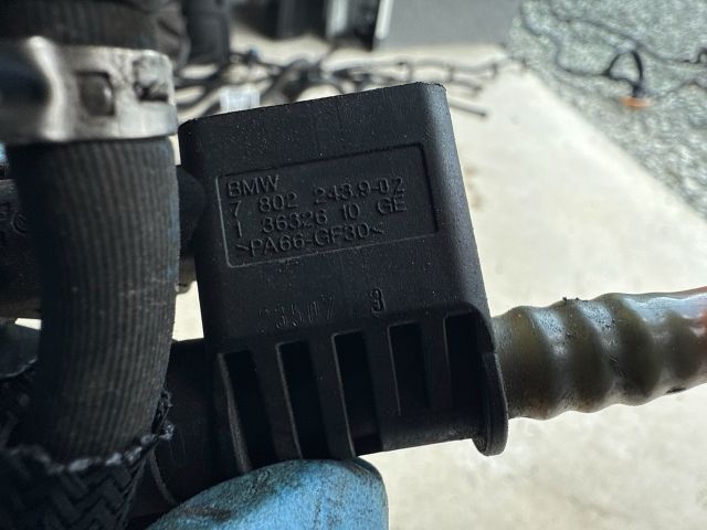 bontott BMW 3 E90 Résolajcső