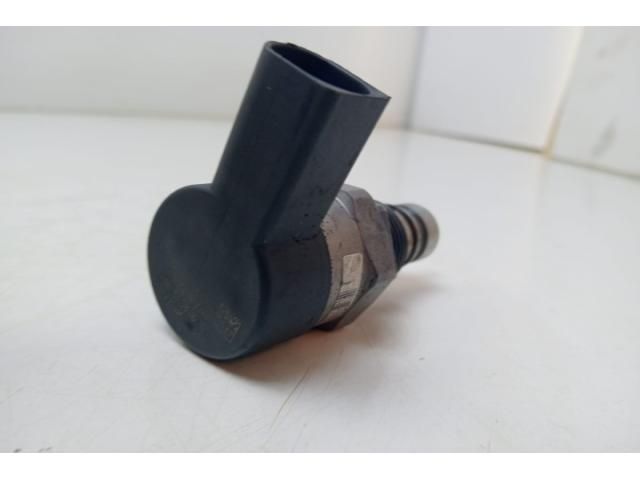 bontott BMW 3 E90 Tankszellőztető Szelep