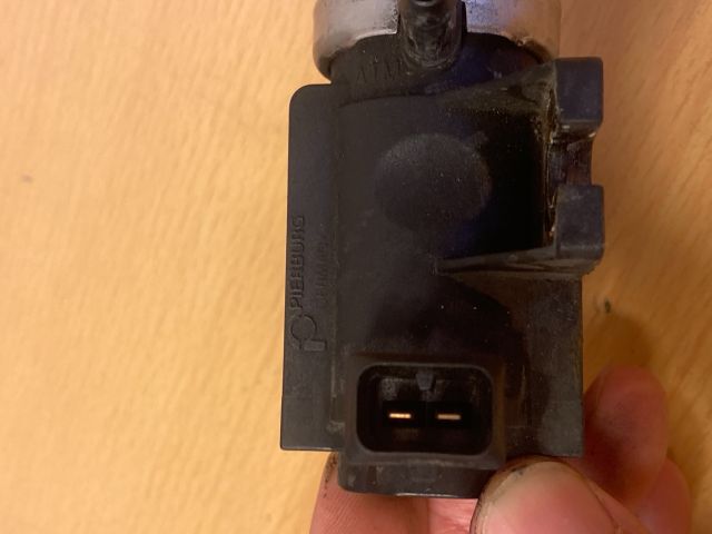 bontott BMW 3 E90 Turbó Vákum Szelep