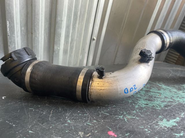 bontott BMW 3 E90 Turbócső