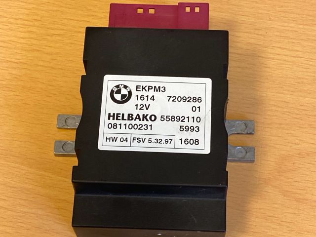 bontott BMW 3 E90 Üzemanyag Szivattyú Relé