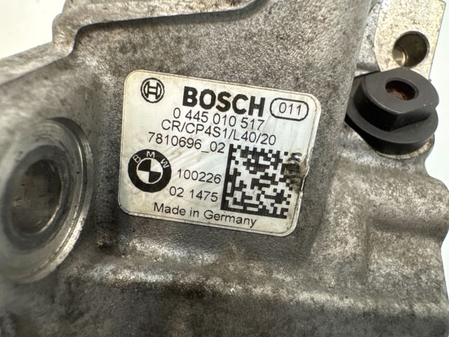 bontott BMW 3 E90 Üzemanyag Szivattyú