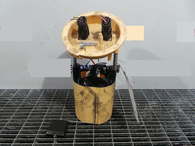 bontott BMW 3 E90 Üzemanyag Szivattyú