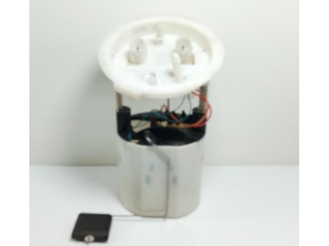 bontott BMW 3 E90 Üzemanyag Szivattyú