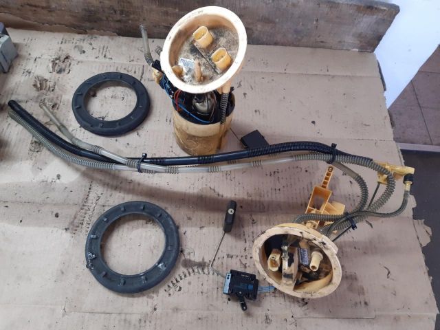 bontott BMW 3 E90 Üzemanyagszint Jeladó