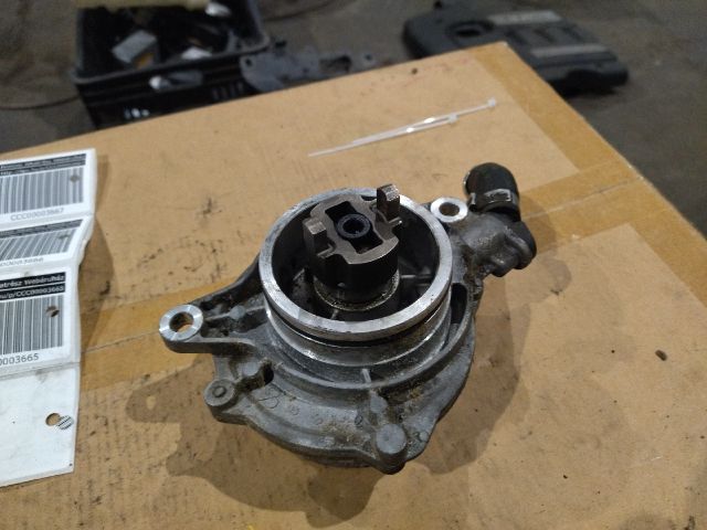 bontott BMW 3 E90 Vákumpumpa