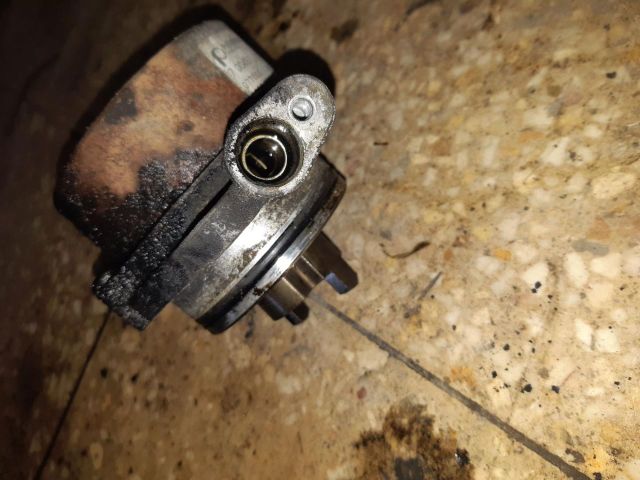 bontott BMW 3 E90 Vákumpumpa