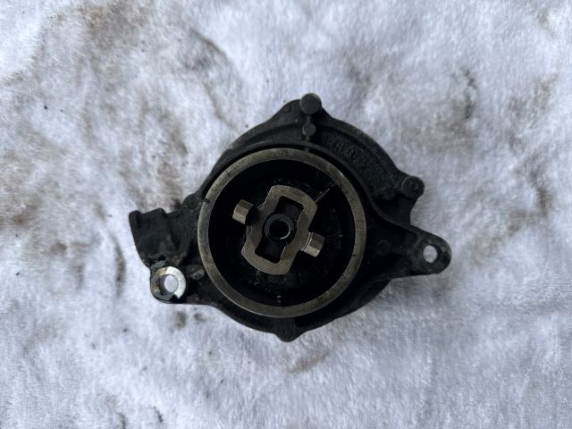 bontott BMW 3 E90 Vákumpumpa