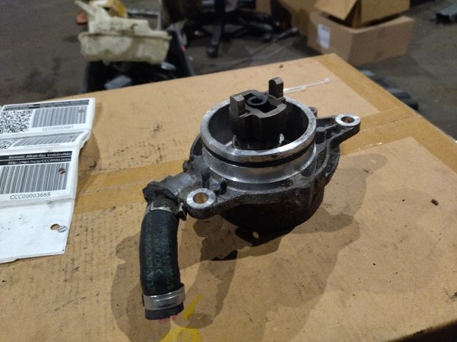 bontott BMW 3 E90 Vákumpumpa