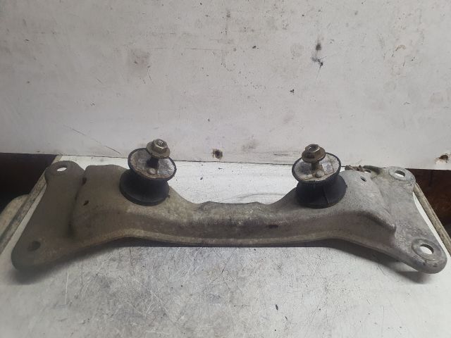 bontott BMW 3 E90 Váltó Tartó Bak (Pozíciófüggetlen)