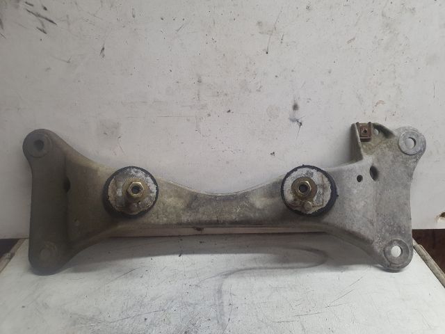 bontott BMW 3 E90 Váltó Tartó Bak (Pozíciófüggetlen)