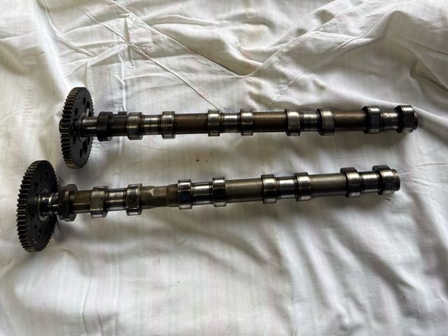 bontott BMW 3 E90 Vezérműtengely (Magában)