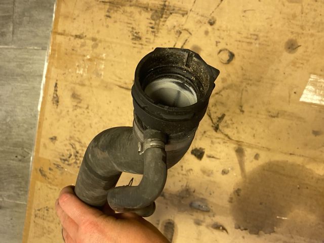 bontott BMW 3 E90 Vízcső