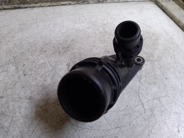 bontott BMW 3 E90 Vízcső