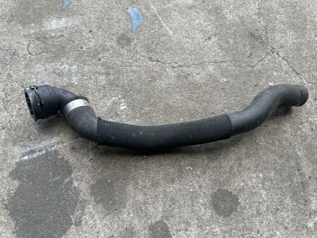 bontott BMW 3 E90 Vízcső