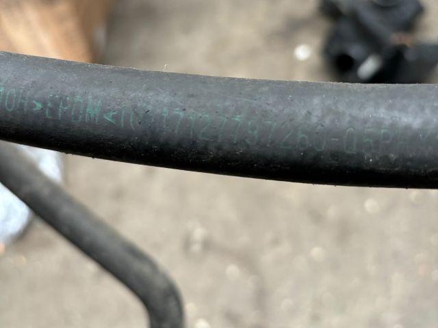 bontott BMW 3 E90 Vízcső