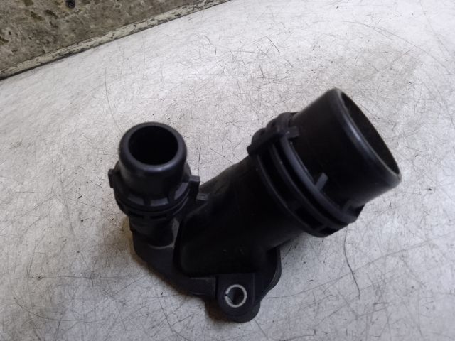 bontott BMW 3 E90 Vízcső