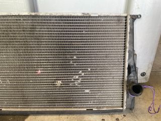 bontott BMW 3 E90 Vízhűtő Radiátor (Nem klímás)