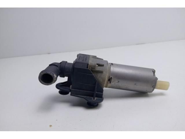 bontott BMW 3 E90 Vízpumpa