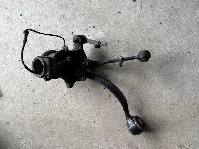 bontott BMW 3 E90 Bal első Csonkállvány Kerékaggyal