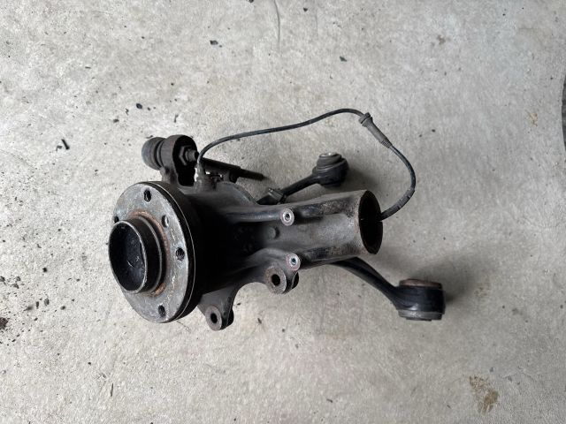 bontott BMW 3 E90 Bal első Csonkállvány Kerékaggyal