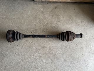 bontott BMW 3 E90 Bal hátsó Féltengely