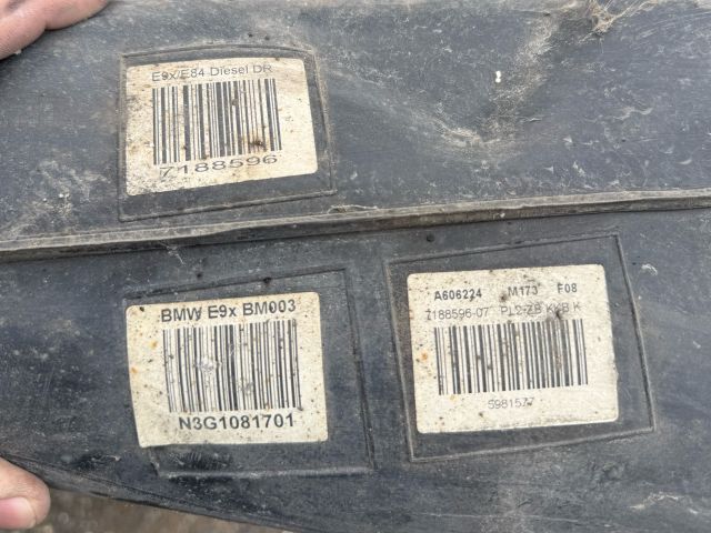 bontott BMW 3 E90 Tank