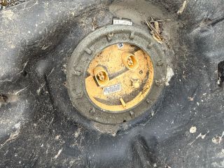 bontott BMW 3 E90 Tank