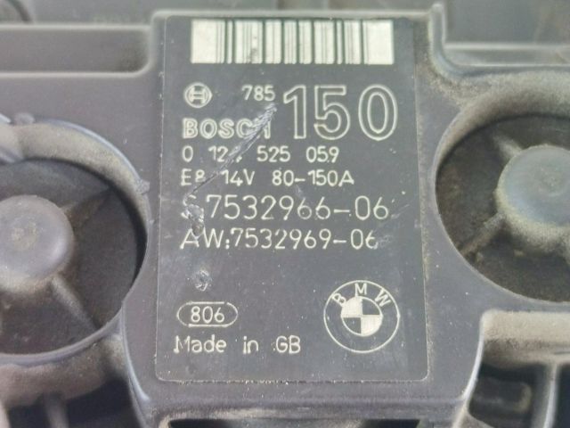 bontott BMW 3 E90 Generátor