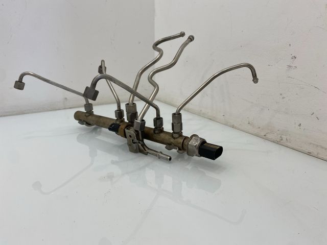 bontott BMW 3 E90 Közösnyomócső