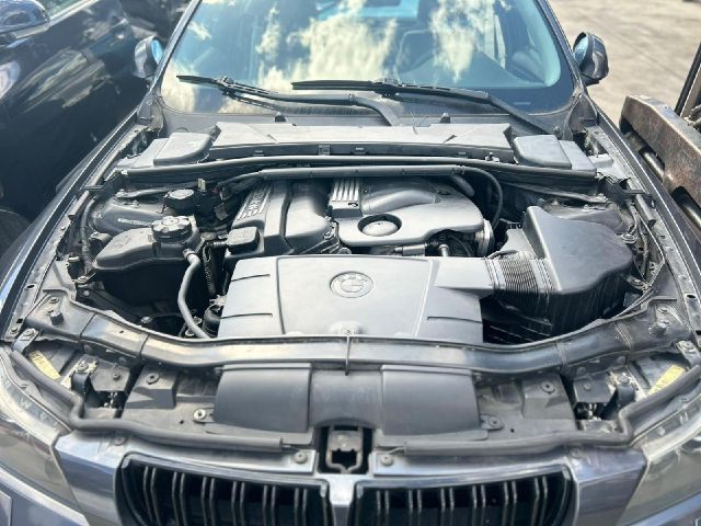 bontott BMW 3 E90 Motor (Fűzött blokk hengerfejjel)