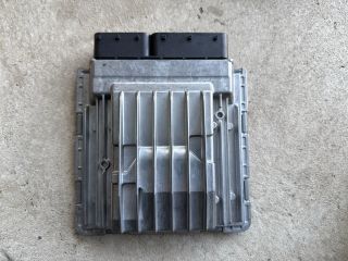 bontott BMW 3 E90 Motorvezérlő