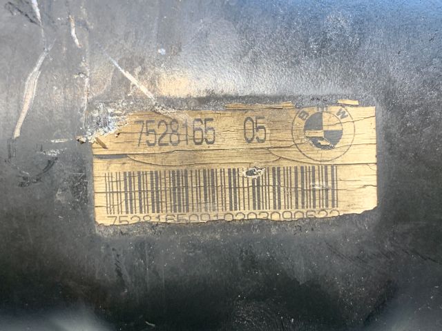 bontott BMW 3 E90 Olajteknő