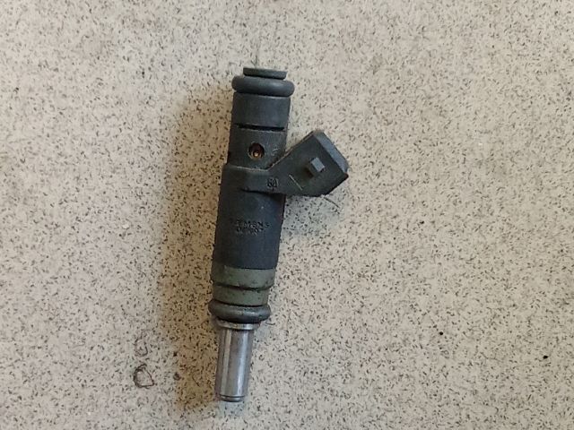 bontott BMW 3 E90 Porlasztó (1 db)