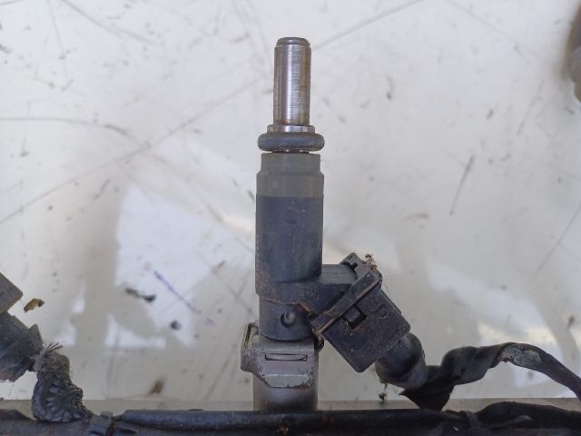 bontott BMW 3 E90 Porlasztó (1 db)