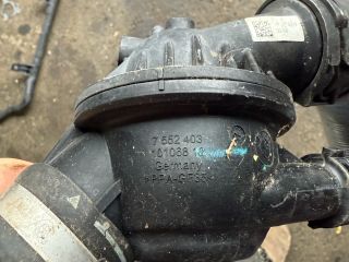 bontott BMW 3 E90 Termosztátház Csővel