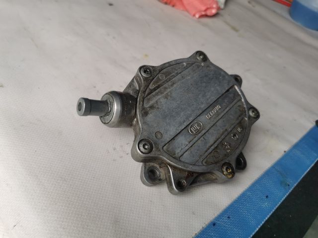 bontott BMW 3 E90 Vákumpumpa