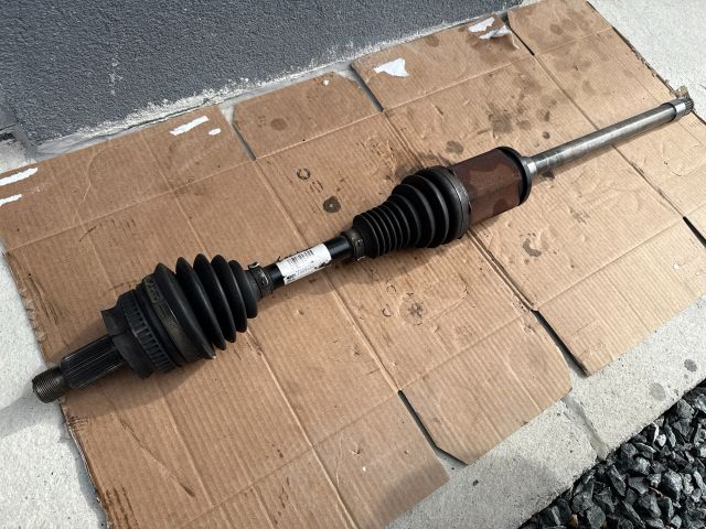 bontott BMW 3 E90 Jobb Féltengely