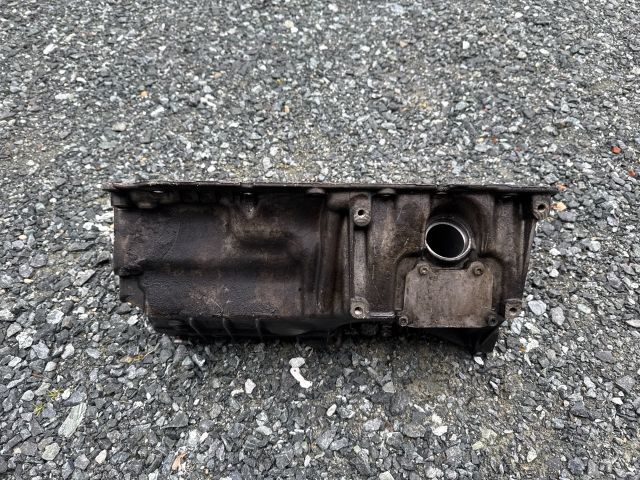 bontott BMW 3 E90 Olajteknő