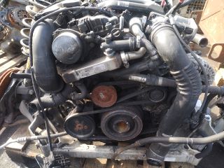 bontott BMW 3 E90 Motor (Fűzött blokk hengerfejjel)